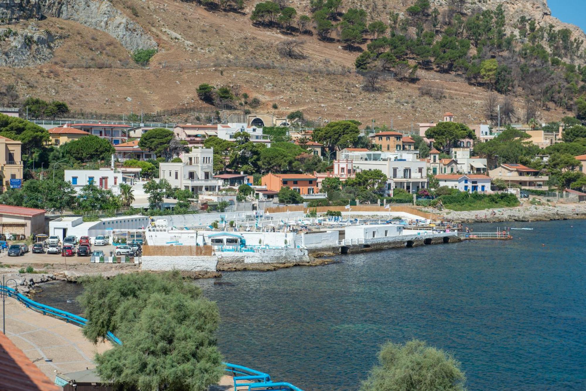 Palermo Mare Holidays Sferracavallo Exteriér fotografie