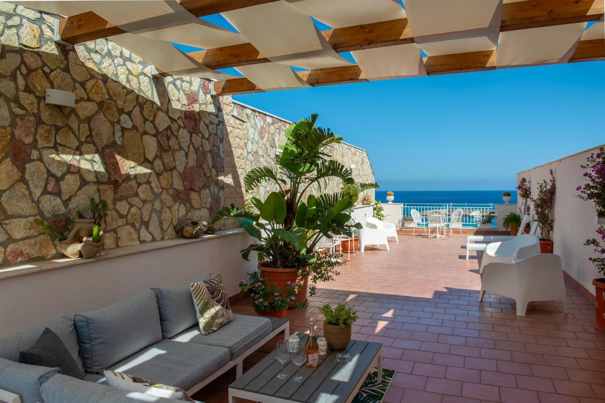 Palermo Mare Holidays Sferracavallo Exteriér fotografie